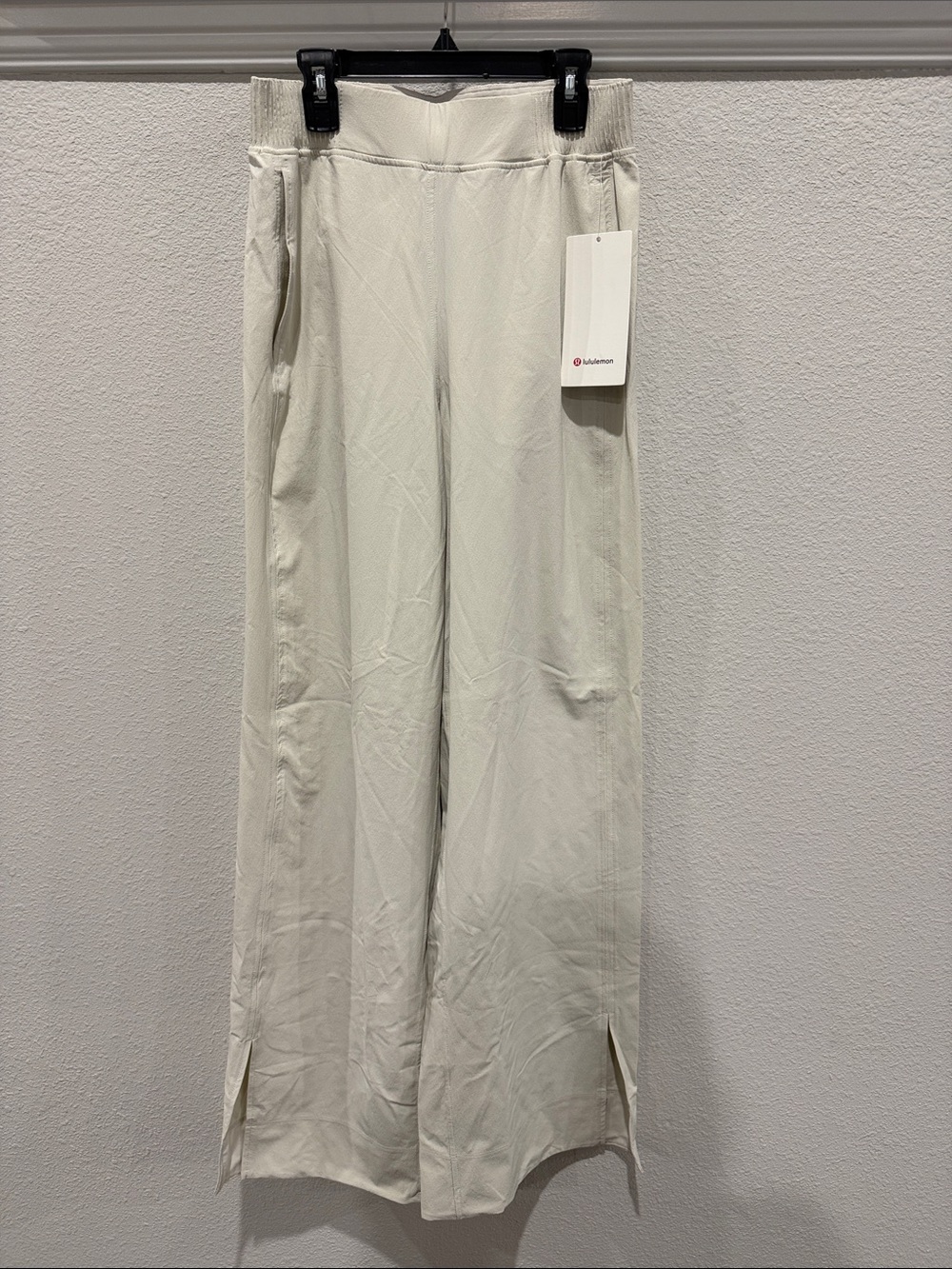 Lululemon stretch woven wide leg high rise pant NWT